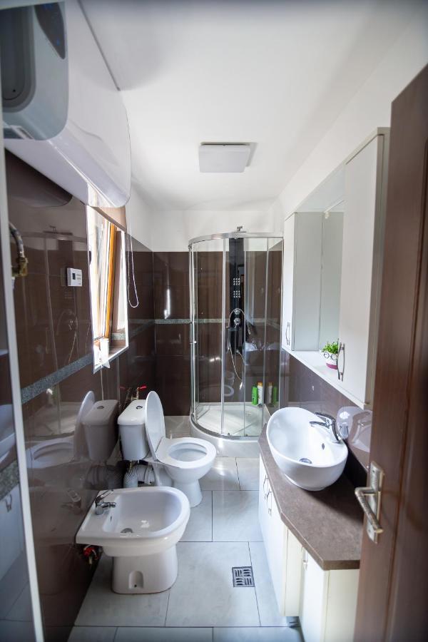 Grayhouse Arad Exterior foto